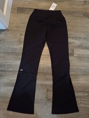 ALO Yoga Black Bootcut (Flare) Leggings